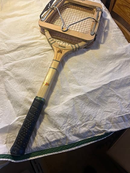 Invicta trä tennisracket
