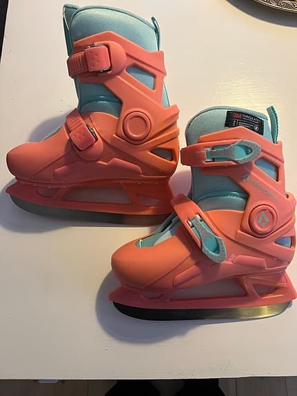 Tecnopro ZT130 barnskridskor storlek 30