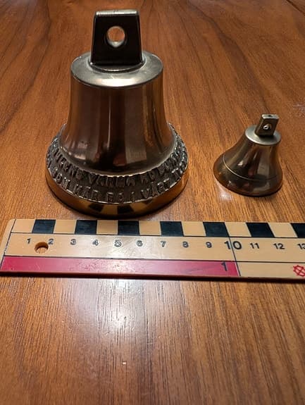 Klocka i mässing två storlekar