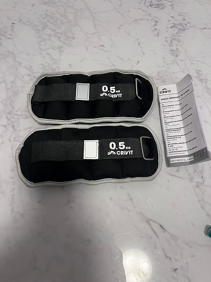 Crivit Basics Ankelvikter 0,5 kg svart 2-pack