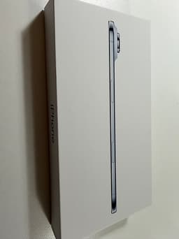 Apple iPhone Air 256 GB ljusblå