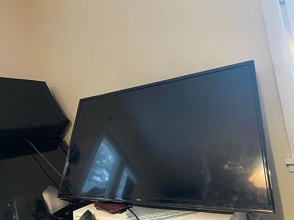 Luxor NLED40B1 TV ( smart tv)