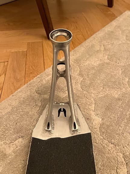 Premium Deck till sparkcykel i aluminium