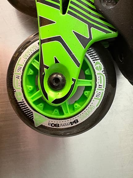 Rollerblade Rullskridskor storlek 42 svart och grön