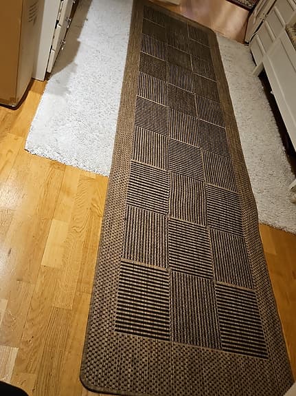 "Brick" flatvävd gångmatta