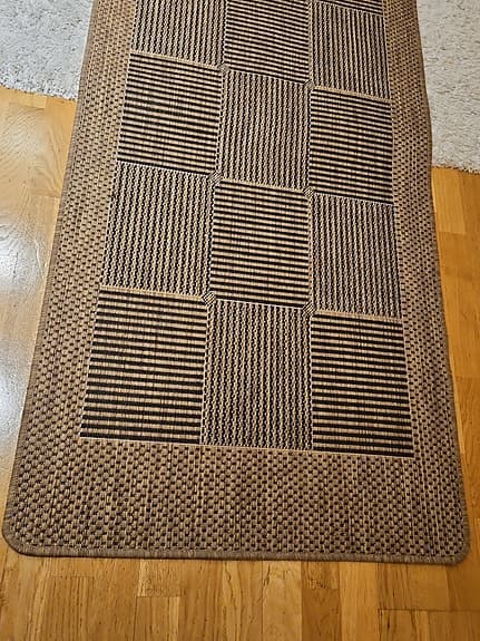 "Brick" flatvävd gångmatta