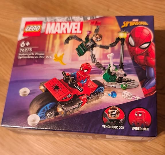 LEGO Marvel Spider-Man 76275 byggsats