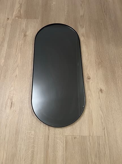 Oval spegel