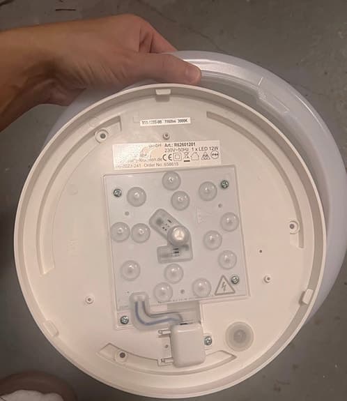 Vägglampa-  helt ny!