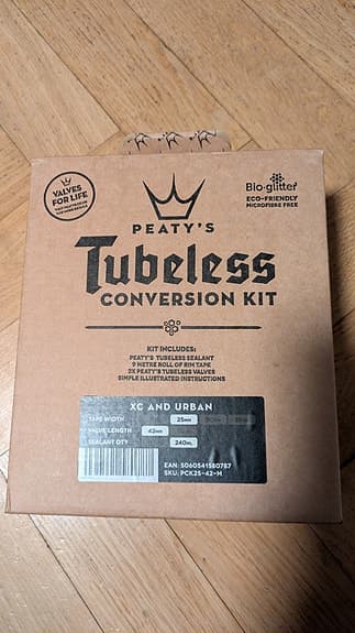 Peaty's Tubeless conversion kit Mtb