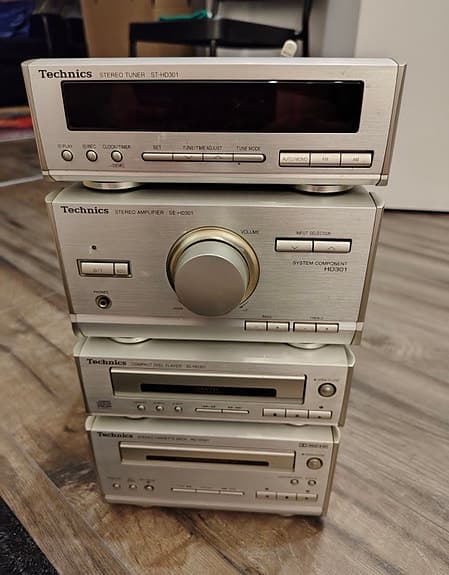 Technics stereopaket med högtalare