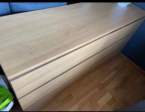 Ikea byrå