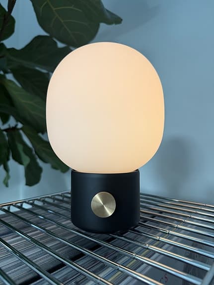 Ny JWDA portabel bordslampa, Audo Copenhagen