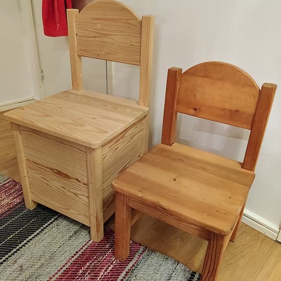 Stolar för barnrummet