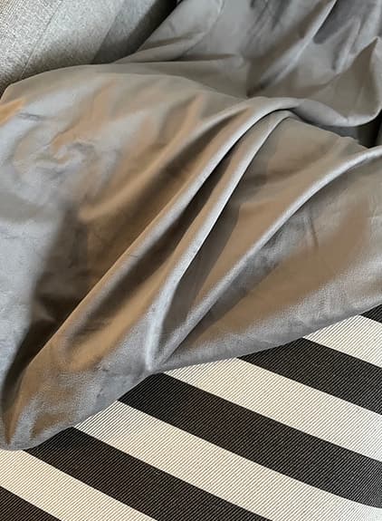 Ljusgrå sammetsgardiner 3st | 136cm x 237cm