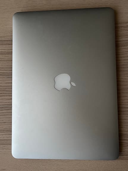 Apple MacBook Air 13"