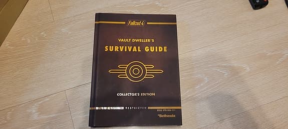 Fallout 4 Vault Dweller's Survival Guide bok