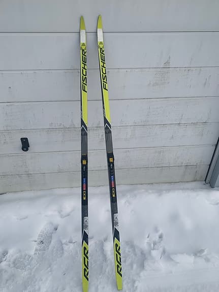 Fischer. Madhus, längdskidor