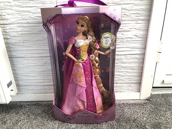 Walt Disney 10th rampunzel Limited edition doll 17 Tangled docka dress princess