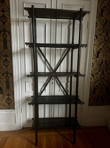 Designade hyllenheter