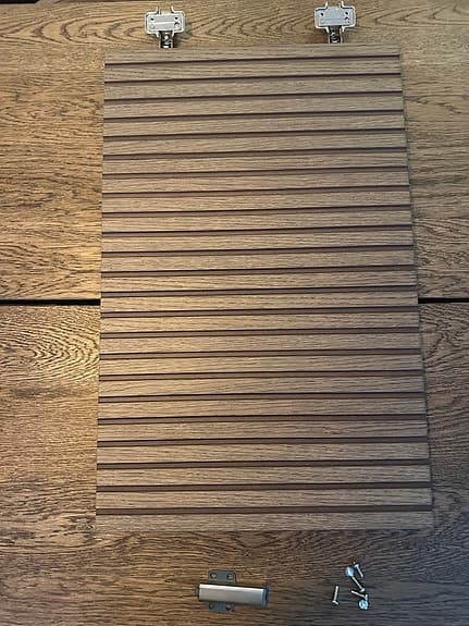 BJÖRKÖVIKEN (60x38) med Gångjärn