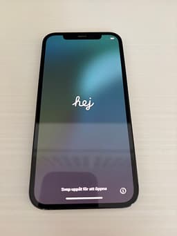 Apple iPhone 12 64 GB svart