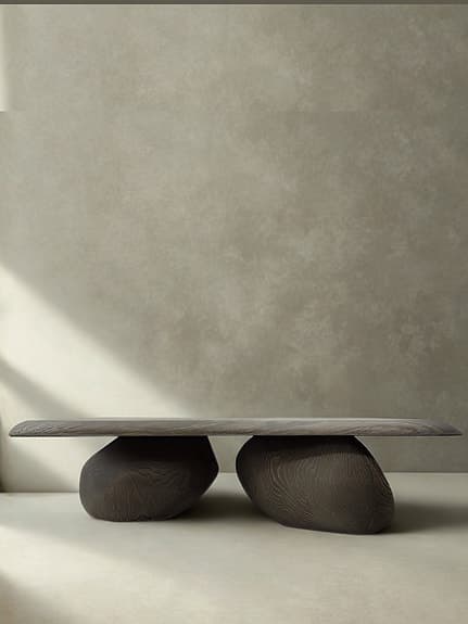 Exklusivt design soffbord i massiv ek – tre skulpturala ben