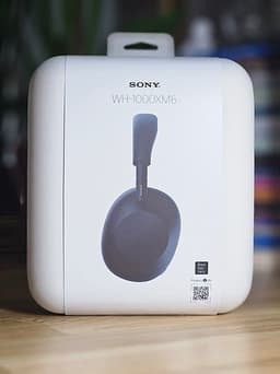 Sony WH-1000XM6