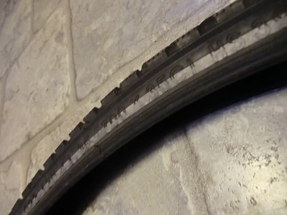 cykel däck dubbar dubbdäck vinterdäck schwalbe winter 35-622, 28"x1.35. 700x35c