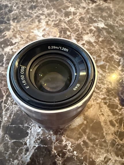 Sony E 50mm f/1.8 OSS Objektiv
