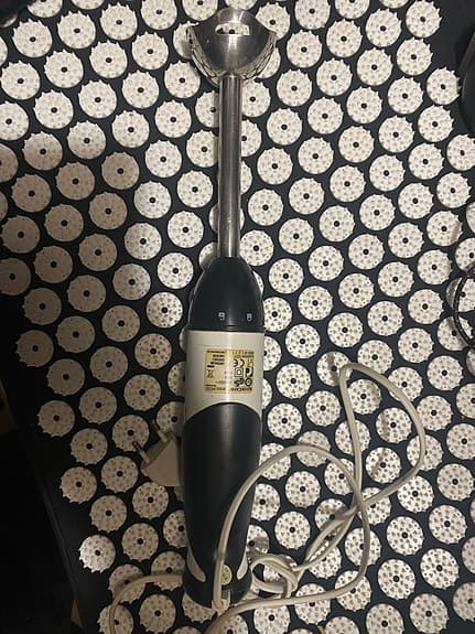 Braun Stavmixer svart och vit