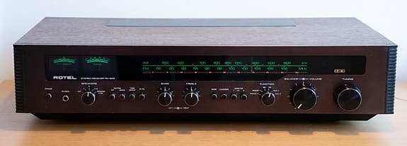Rotel RX-602 AM/FM Stereo Receiver