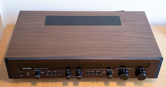 Rotel RX-602 AM/FM Stereo Receiver