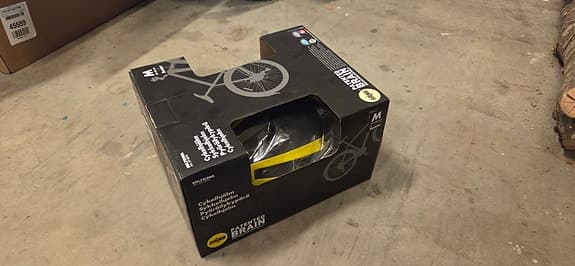 cykelhjälm (oanvänd/felköp)