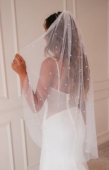 Brudslöja med pärlor från Sublime Style 3m lång