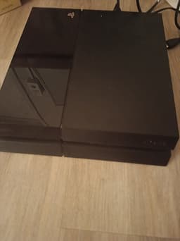 Playstation 4 Spelkonsol
