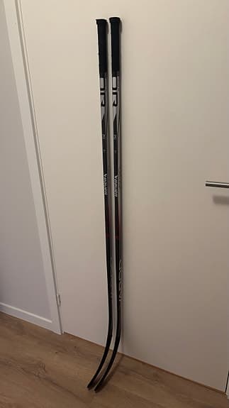 Bauer Vapor League - SR 77 Flex/P92