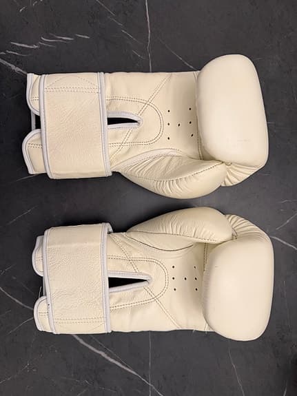 Boon 10oz Boxningshandskar Vit