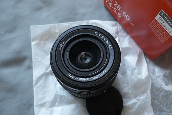 Sony 28-60mm pancake zoom