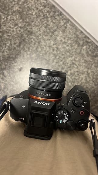 Sony 28-60mm pancake zoom