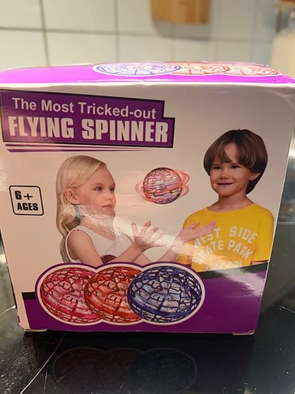 Flynova PRO Flygande spinner leksak 6+ år