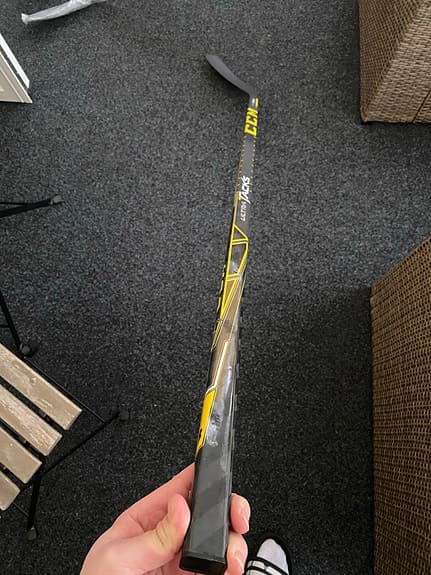 Hockeyklubba - Oanvänd - CCM Ultra Tacks - Left - P40 - 75 Flex