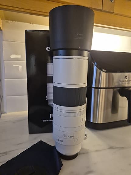 Canon RF 200-800 mm f6.3-9 teleobjektiv