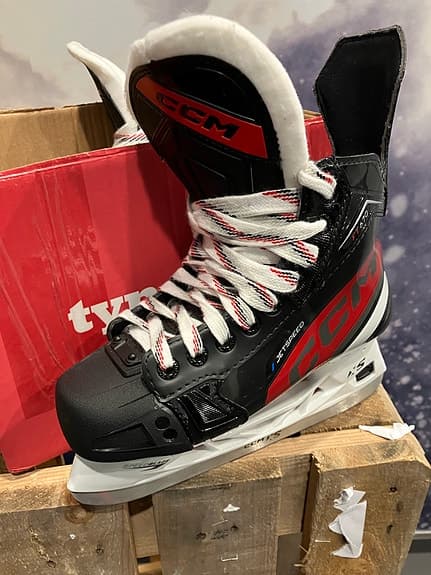 CCM JetSpeed FT670 - 37.5 - Regular