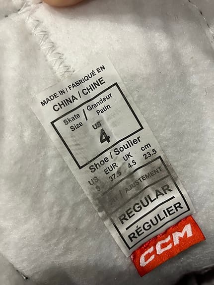 CCM JetSpeed FT670 - 37.5 - Regular