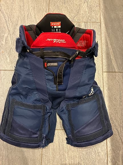 CCM Ft4 Pro Ishockeybyxor Sr Small