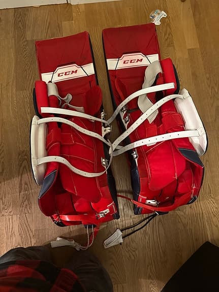 Benskydd målvakt 34+2