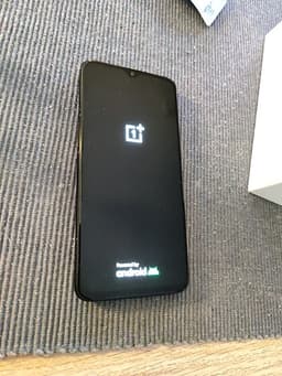 OnePlus 6  128 GB svart