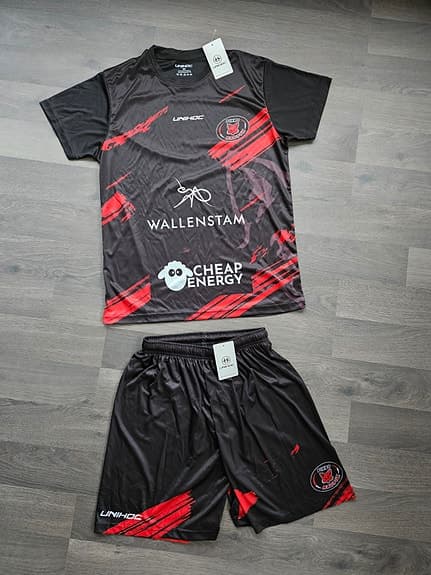 NYTT träningsställ Pixbo innebandy storlek Medium