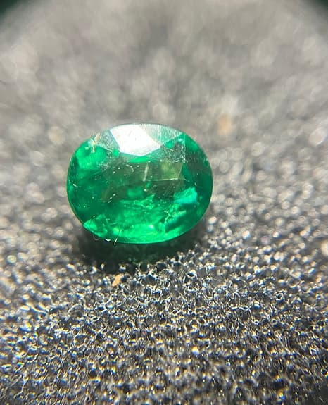 Tsavorite 1.35 ct Kenya
